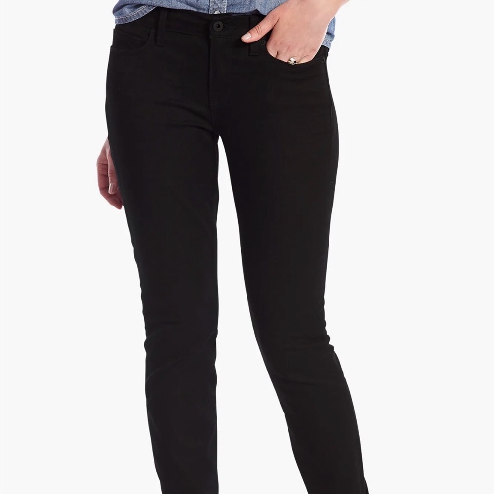 Lucky Brand Women’s Black Sofia Skinny Jeans, Size 8/29R
